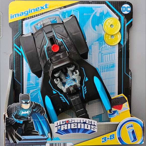 DC Comics DC Super Friends Bat-Tech Batmobile Action Figure Vehicle - Picture 1 of 2